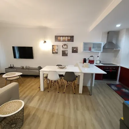 Apartment Rochatower 8a *