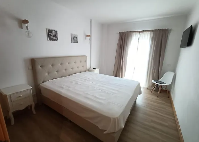 Rochatower 8a * Portimão