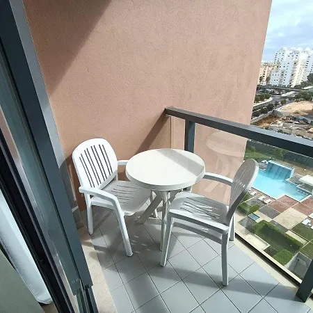 Apartment Rochatower 8a *