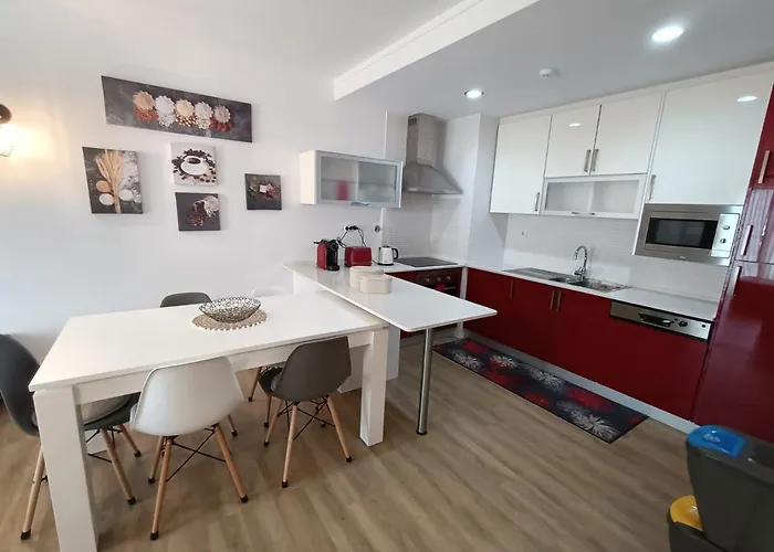 Lägenhet Rochatower 8a